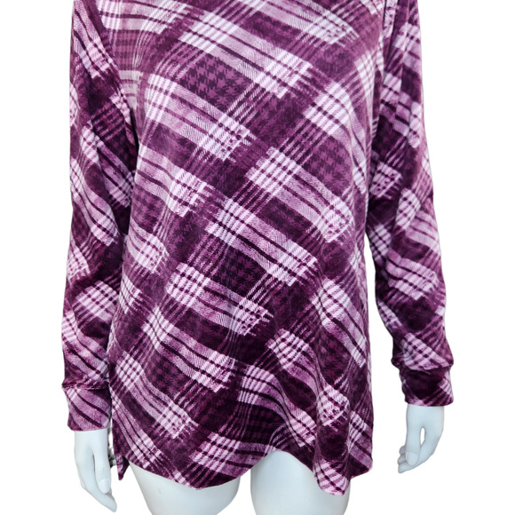 Denim & Co. Printed Velour Pullover Hi-Low Hem Deep Wine Plaid Petite Small NWOT - Picture 3 of 14
